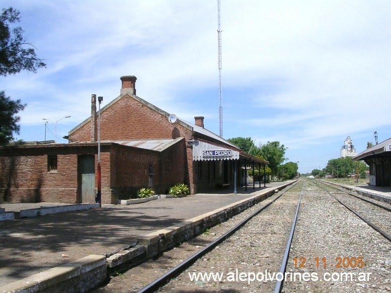 Estacion San Pedro (www.alepolvorines.com.ar) by alepolvorines