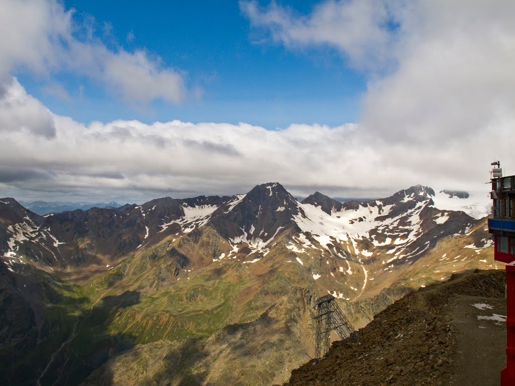 Schnalstaler Gletscher 3200m by gerhard weiss