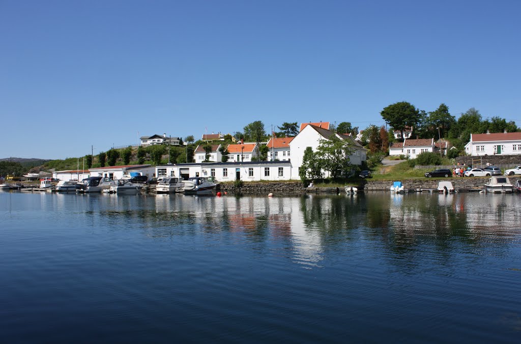 Amazing reflections in sunny june by Mona Lygre