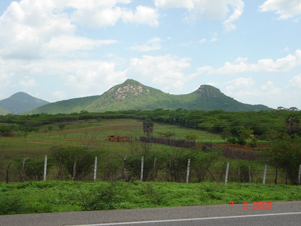 Serra azul, Ibaretama-Ceará by Mardonio Carvalho