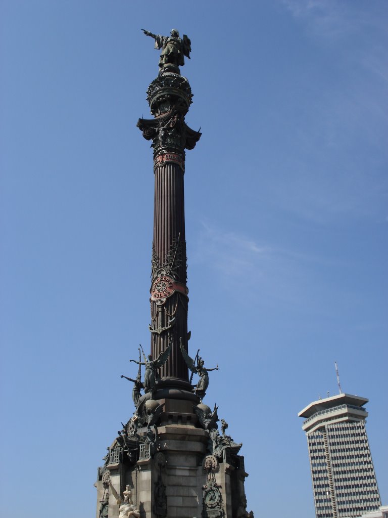 Barcelona, España, Monumento a Colon by Rolando Canessa