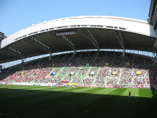 Home's Stadium Kobe (Kobe Wing Stadium) by Takatsu