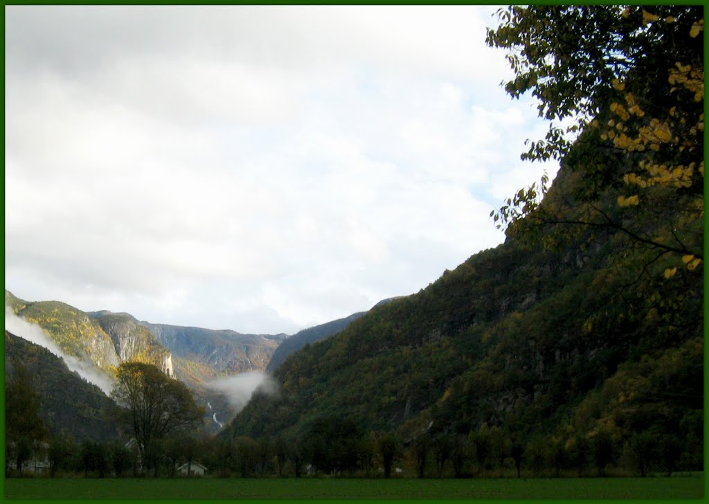 Panorama (View from Sogn Jord, Hagebruksskule, Aurland) by Antoinette Janssen