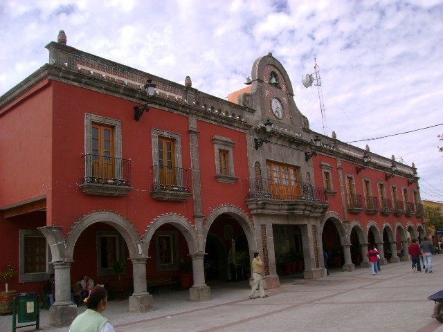 Tonalá Centro, 45400 Tonalá, Jal., Mexico by Oscar Herrera