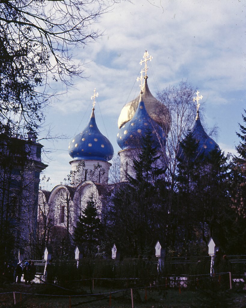 Zagorsk, Russia 1985 by Eivind Friedricksen