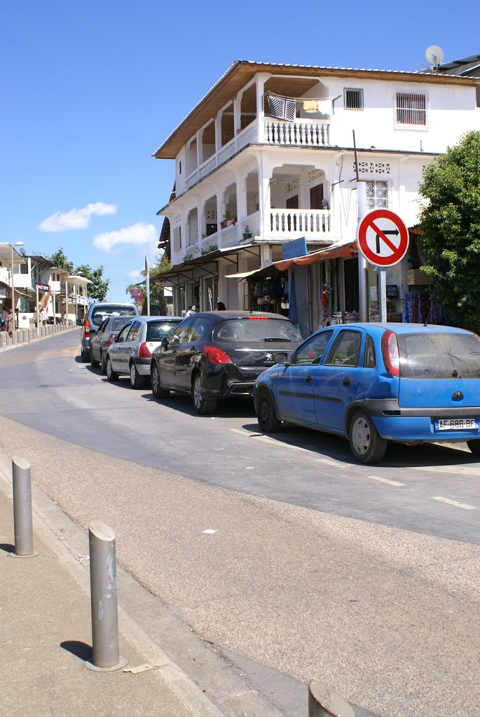 Mayotte_Mamoudzou_Rue-du-Commerce_4 by philippe mathieu