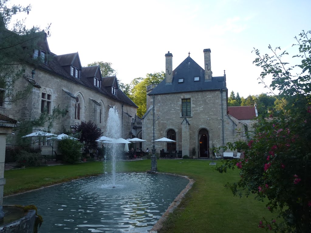 La Bussière-sur Ouche. Abbaye de la Bussière_120623 by Martin Dudle-Ammann