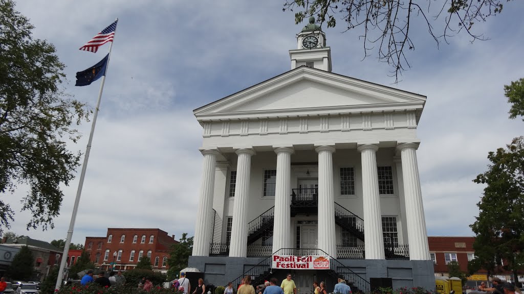 Orange County Courthouse, Paoli, IN by chfstew