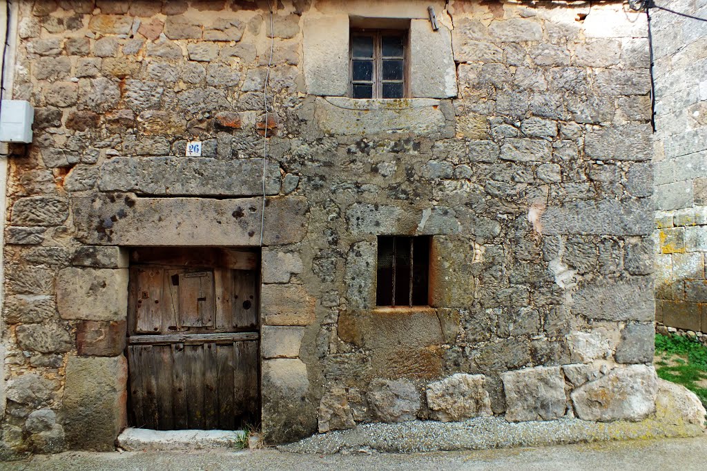 Quintanilla de Las Viñas. Burgos. by Valentín Enrique