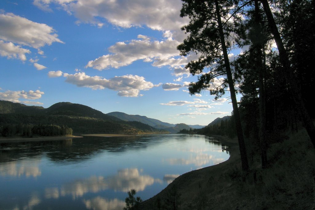 Columbia River, Northport by Sonny Thornborrow