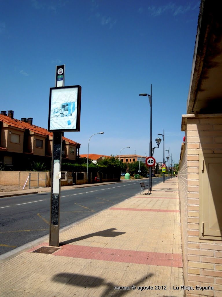 Parada de autobús , Lardero by Rosa  M. Olivan M.(-rosmar- )