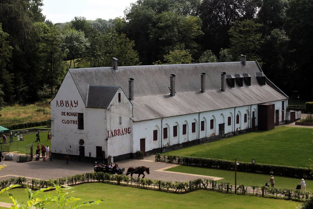 L'abbaye de Rouge Cloître (2011) by mideb