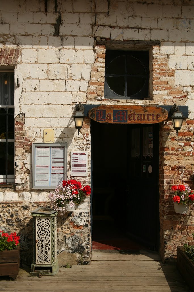 La Ferme des Aulnes, Nampont Saint Martin, Somme, Picardie, France by Hans Sterkendries