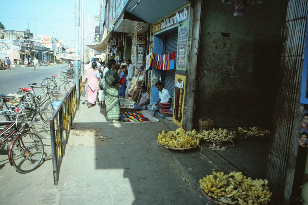 Madras - India - 1983 by Ole Holbech