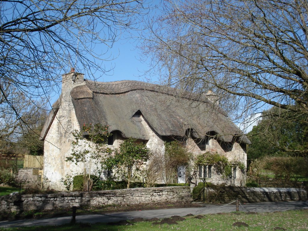 Thatched cottage Merthyr Mawr by S Frost