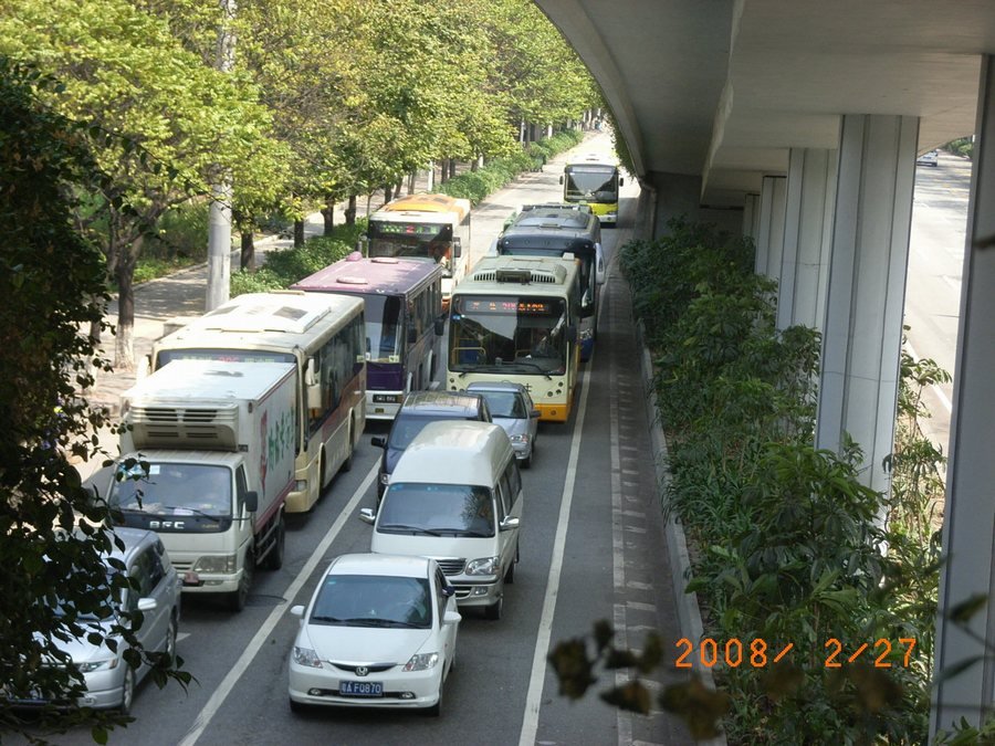 东风东路 Dongfengdong Road. by sanderluohao