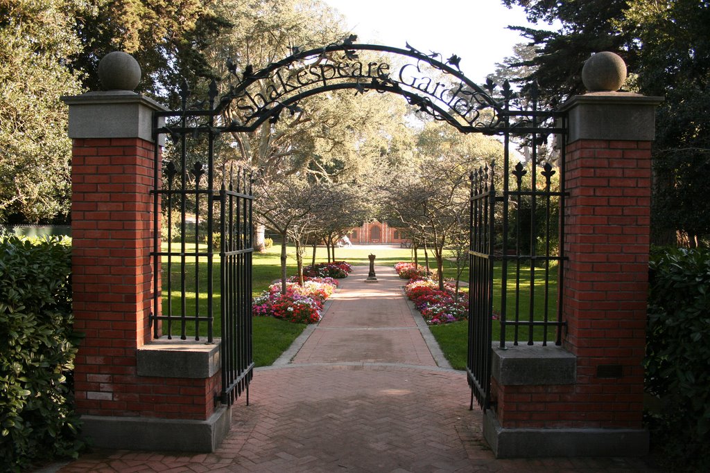 Shakespeare Garden, GG Park by wayndom