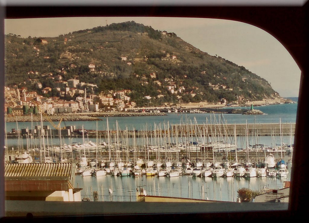 Porto Maurizio  Postal desde el coche by esseil