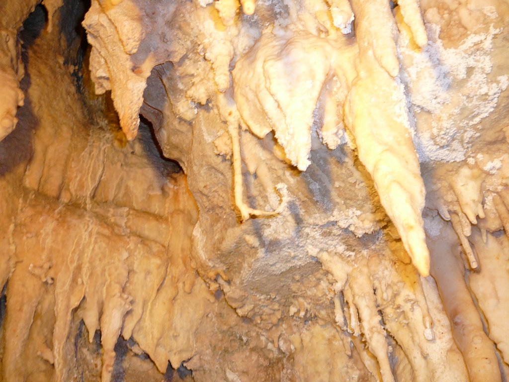 Gruta da Fumaça - Estalactites - Flor de Aragonita - Chapada da Diamantina - BA - BR by Paulo Targino Moreir…