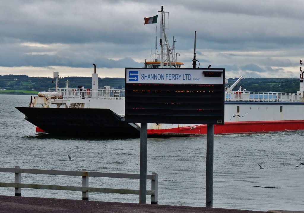 Ferry across the River Shannon in Ireland by gabachat