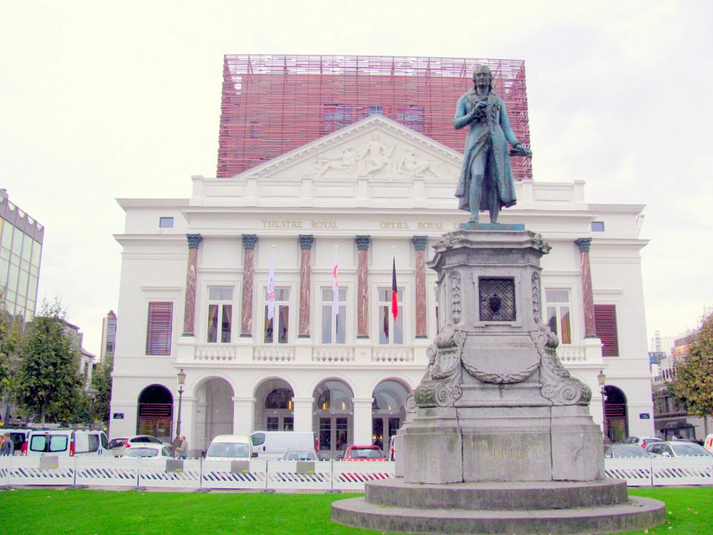 Liège, octobre 2012 by Dang Chau Phien