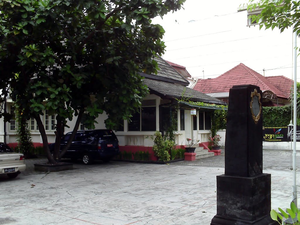 Akhir route gerilya jend soedirman - rumah jenderal oerip by Rudi Winarso