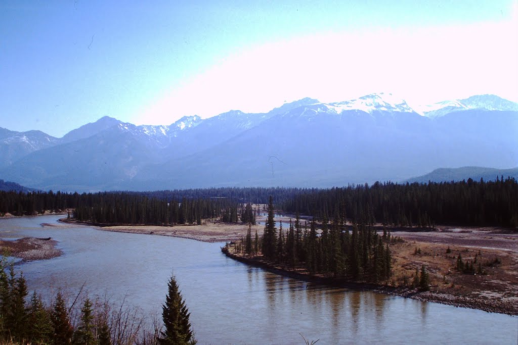 Athabasca River by AGW