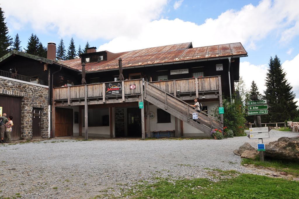 Die Chamer Hütte auf dem kleinen Arber by walterfrg