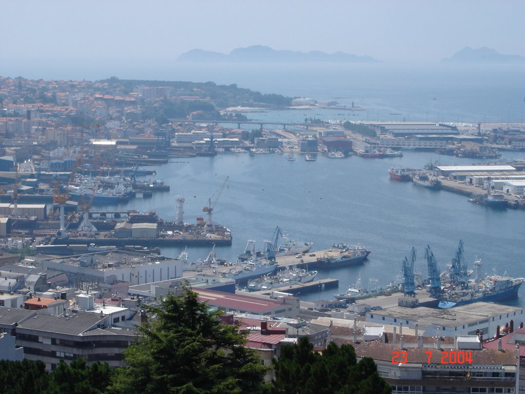 Vigo Galicia Spain by Eric Nyssen