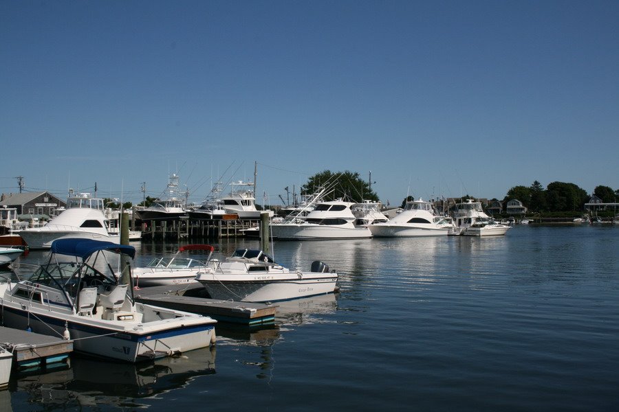 Hyannis port by Dmitry Isaichev