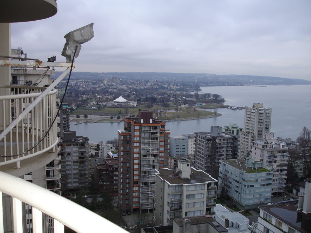 Sandman Suites on Davies 18th Floor over English Bay by paulhenry.cnd