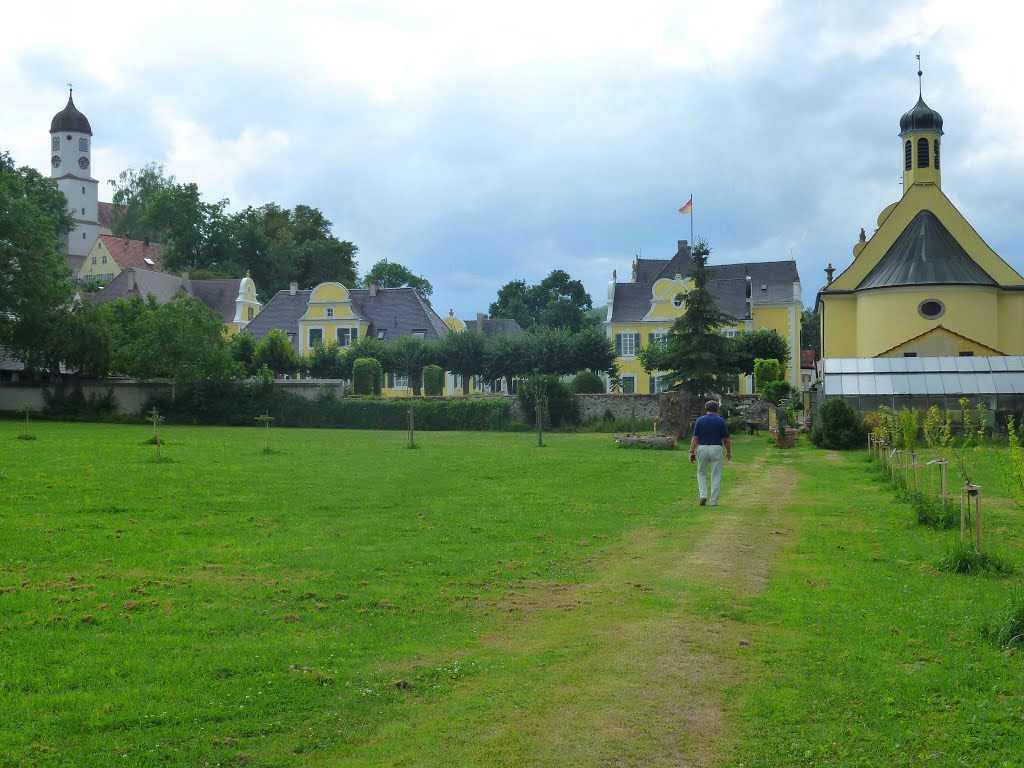 Schloss Hohenaltheim im Nördlinger Ries 31.07.2012 by Manfred Nowag