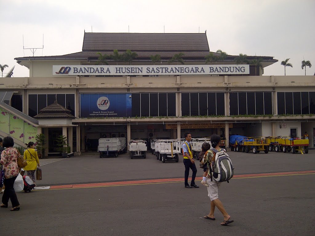 Bandara Hussein Sastranegara - Bandung by Arifin Widjaja Oei