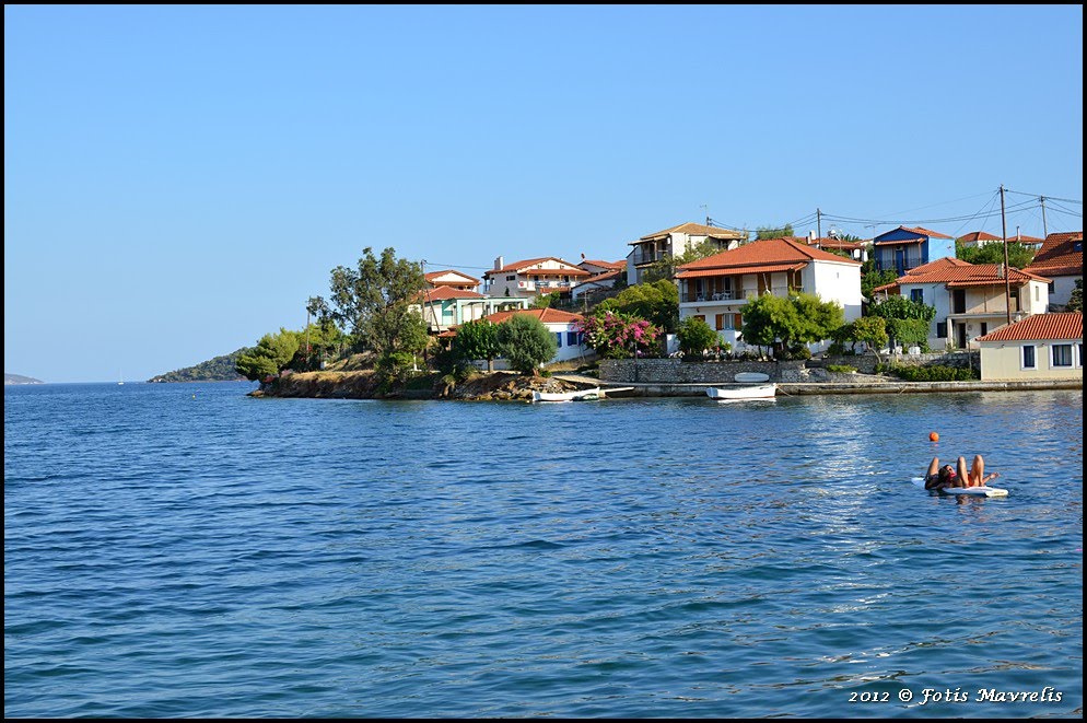 Troizonia isl. by Fotis Mavrelis