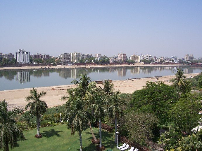 Sabarmati in Ahmadabad by Marco Giorgini