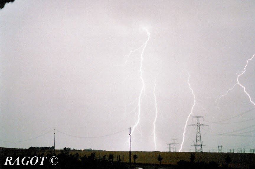 Orage - Creney Prés Troyes - RT by STORM CHASER 10 - RAGOT Thomas