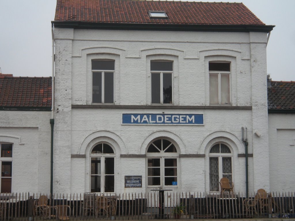 Het station van Maldegem (museum) by Eric Triou