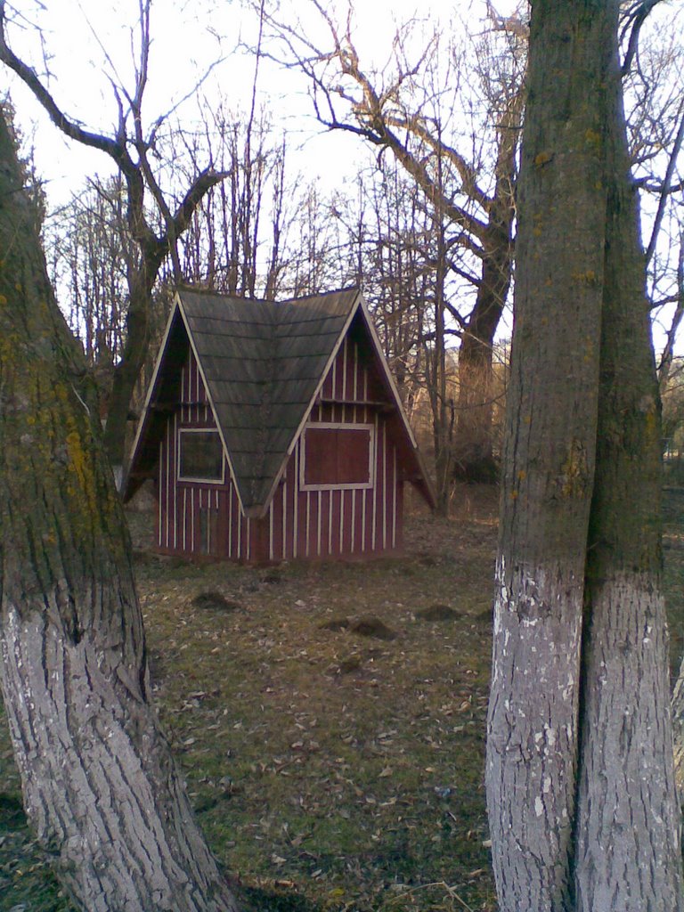 Deserted Peacocks House by metraveler