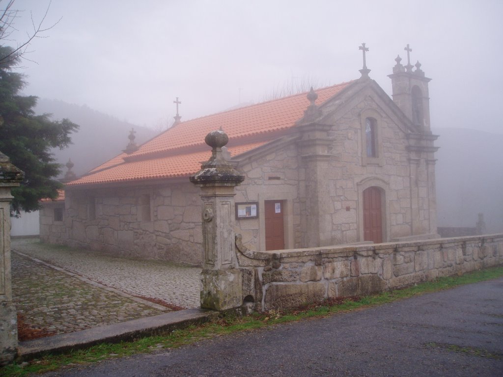 Sta Marinha by Eladio Cortizo