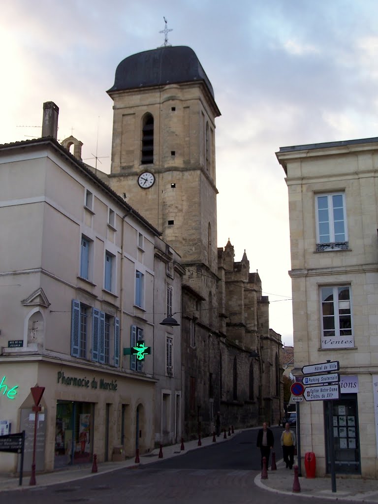 Marmande Église Notre-Dame by hpjps