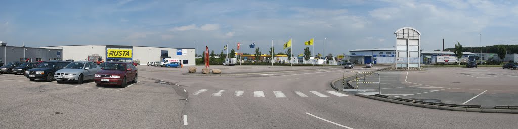 Köpcentrum / shopping mall, Birger Svenssons väg, Varberg, 2012 by Biketommy