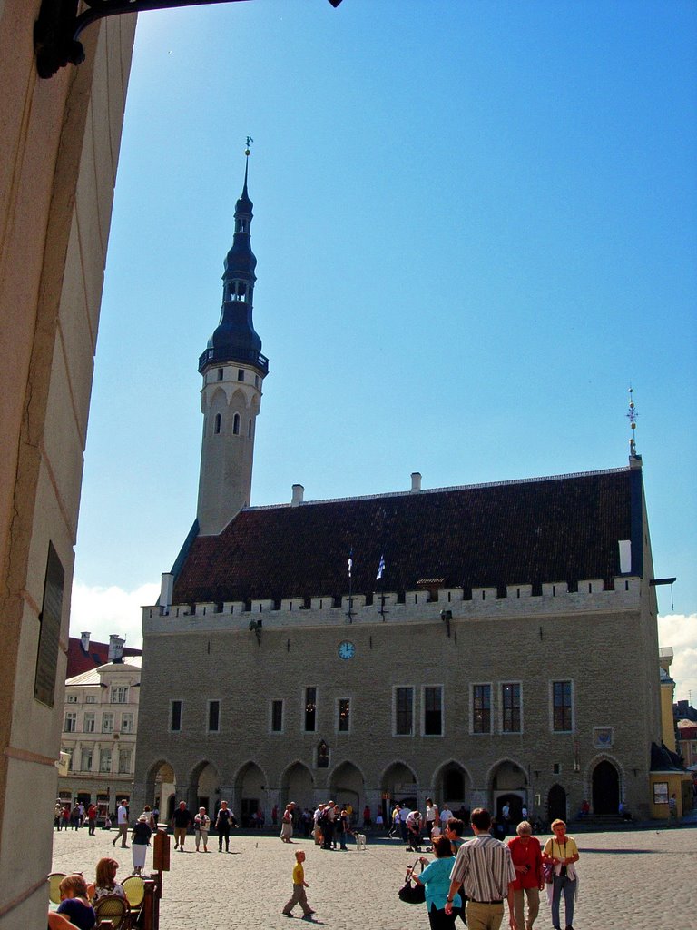 Ратушная площадь (town hall square) by Zorych