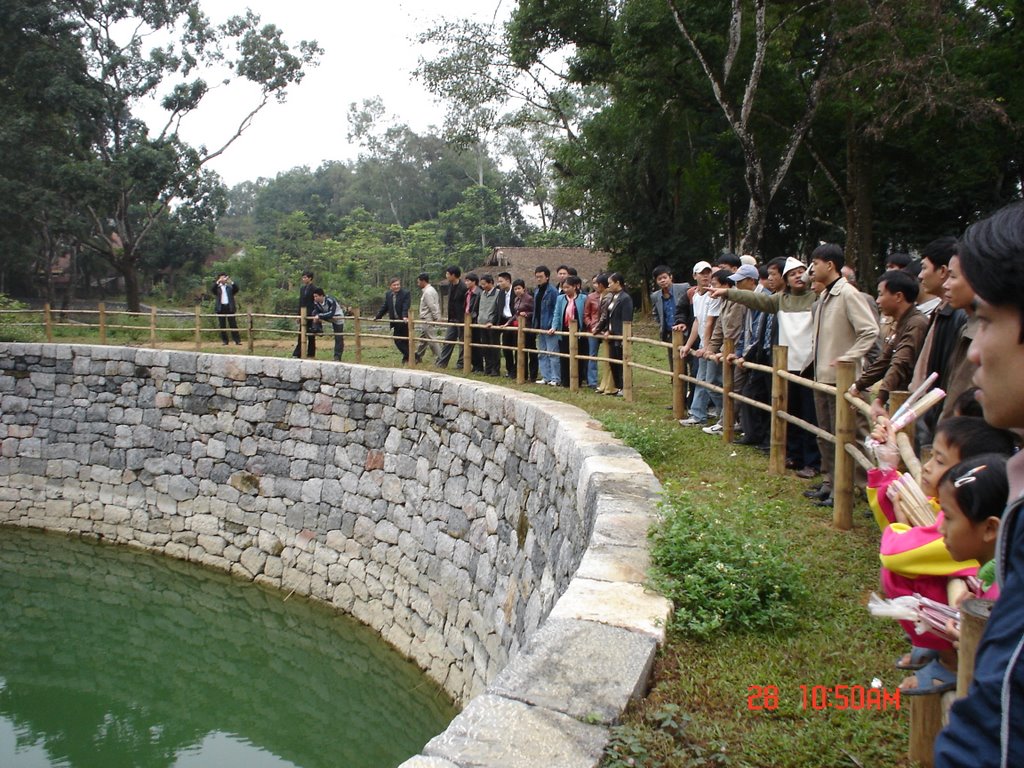 Lê Lợi King's Well by Che Trung Hieu