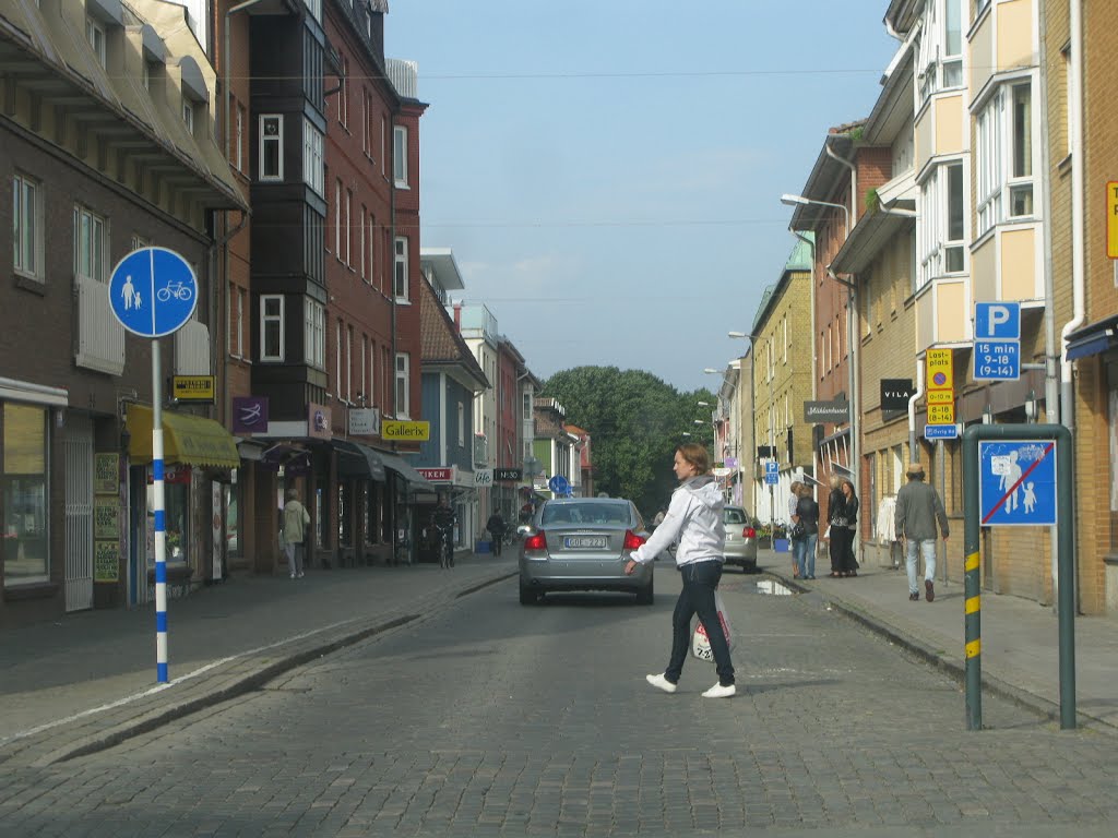 Östra Långgatan, Varberg, 2012 by Biketommy