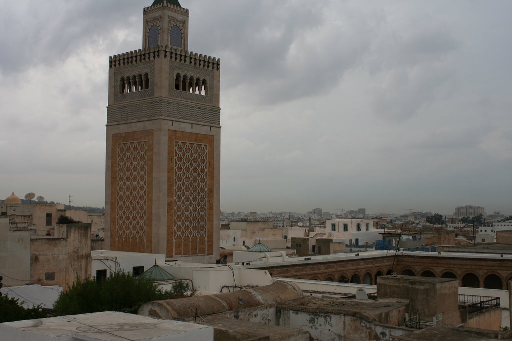 Tunis souk by defabiodomenico