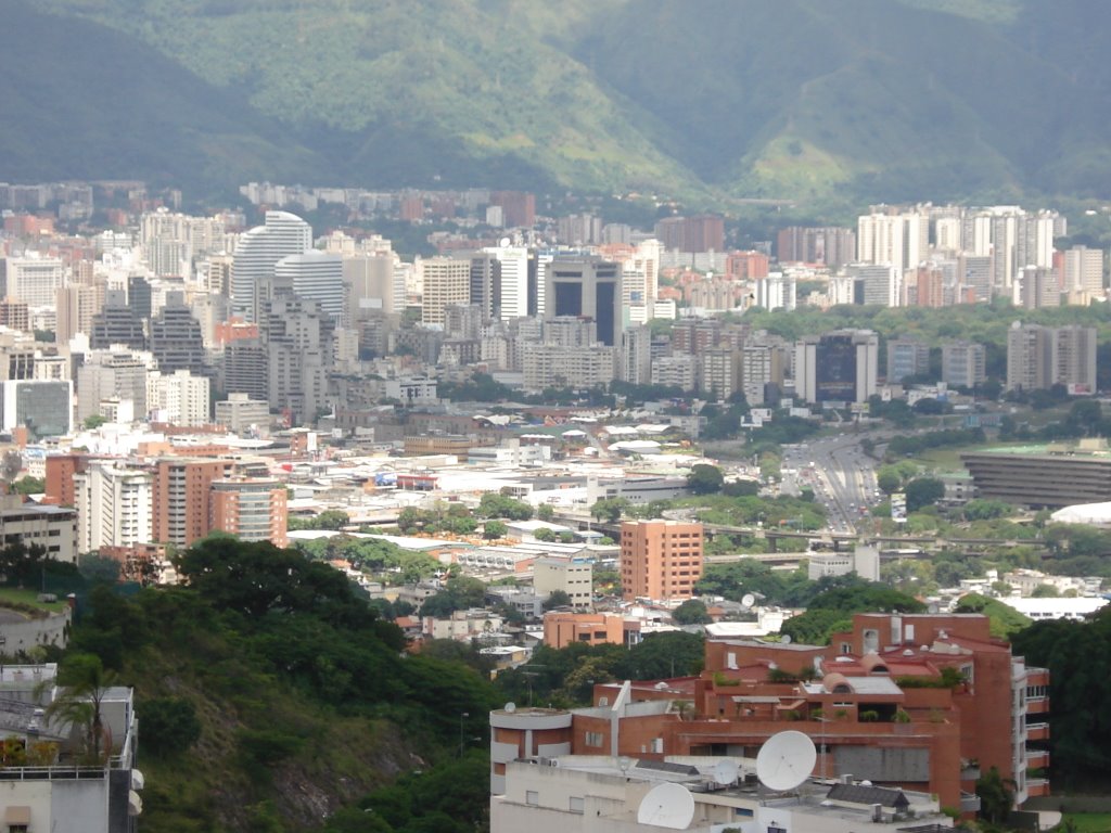 Caracas, Venezuela by Rolando Canessa