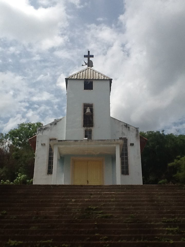 Igreja da Flora - Três Corações MG by Clebicar