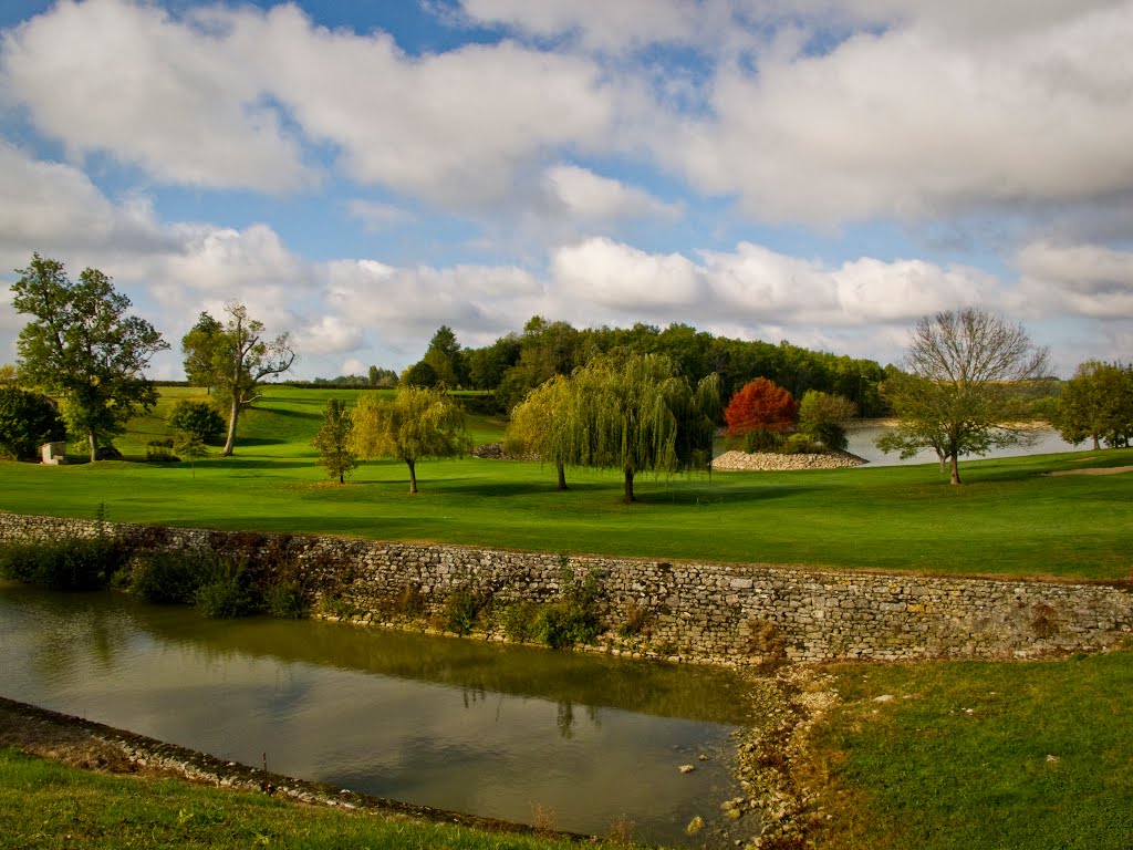 GC Château des Vigiers, France by gerhard weiss