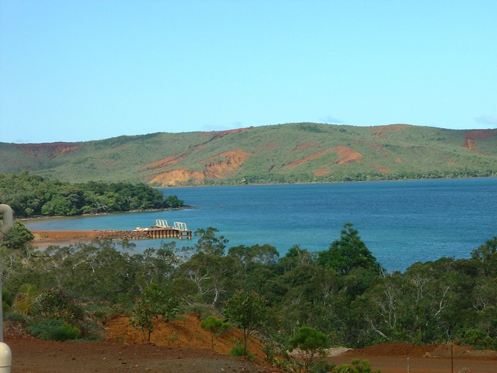 Baie de Prony en juin 2001 by Pascal Regimbaud