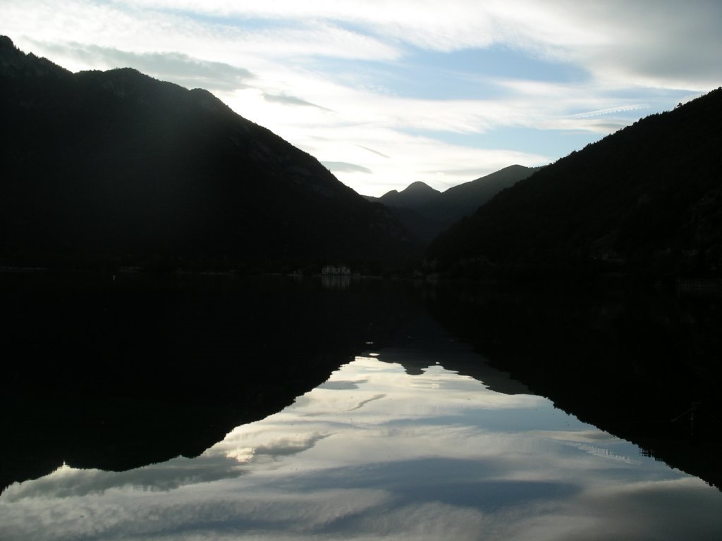 Lago di ledro by MaoS